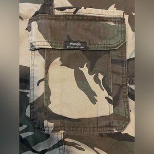 Mens Wrangler Camo Cargo Shorts